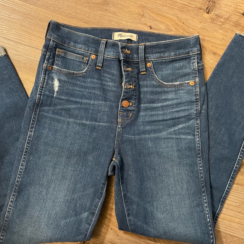 Madewell, women’s size 27!